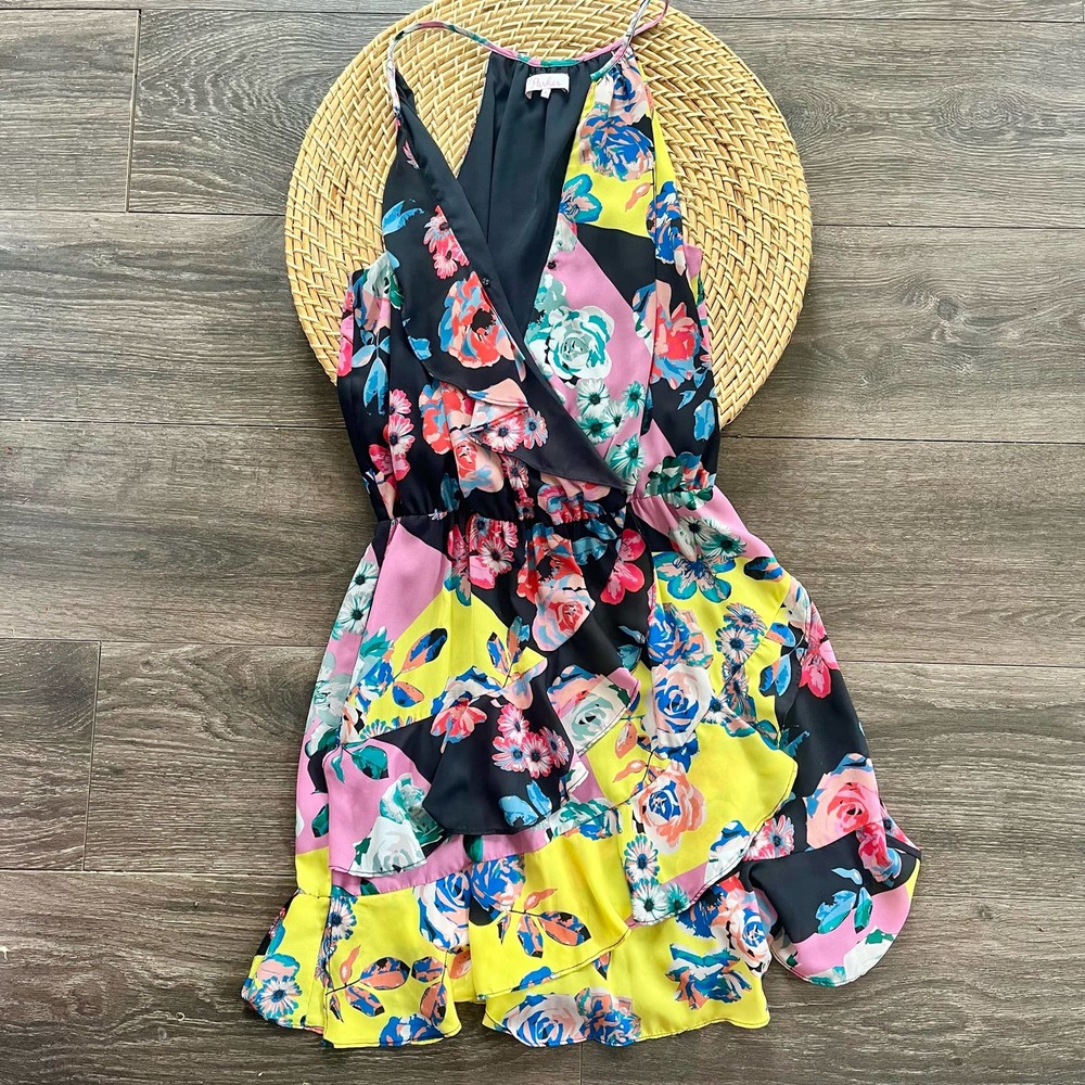 Parker Floral Ruffle Dress size Small
